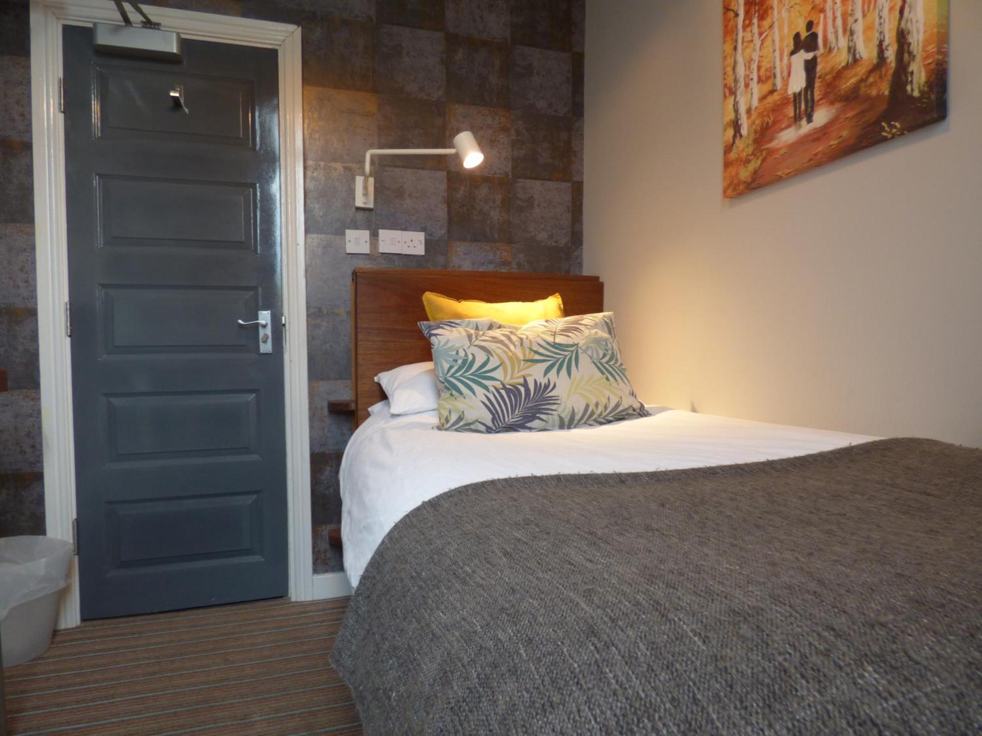 Wheldale Hotel Castleford Szoba fotó