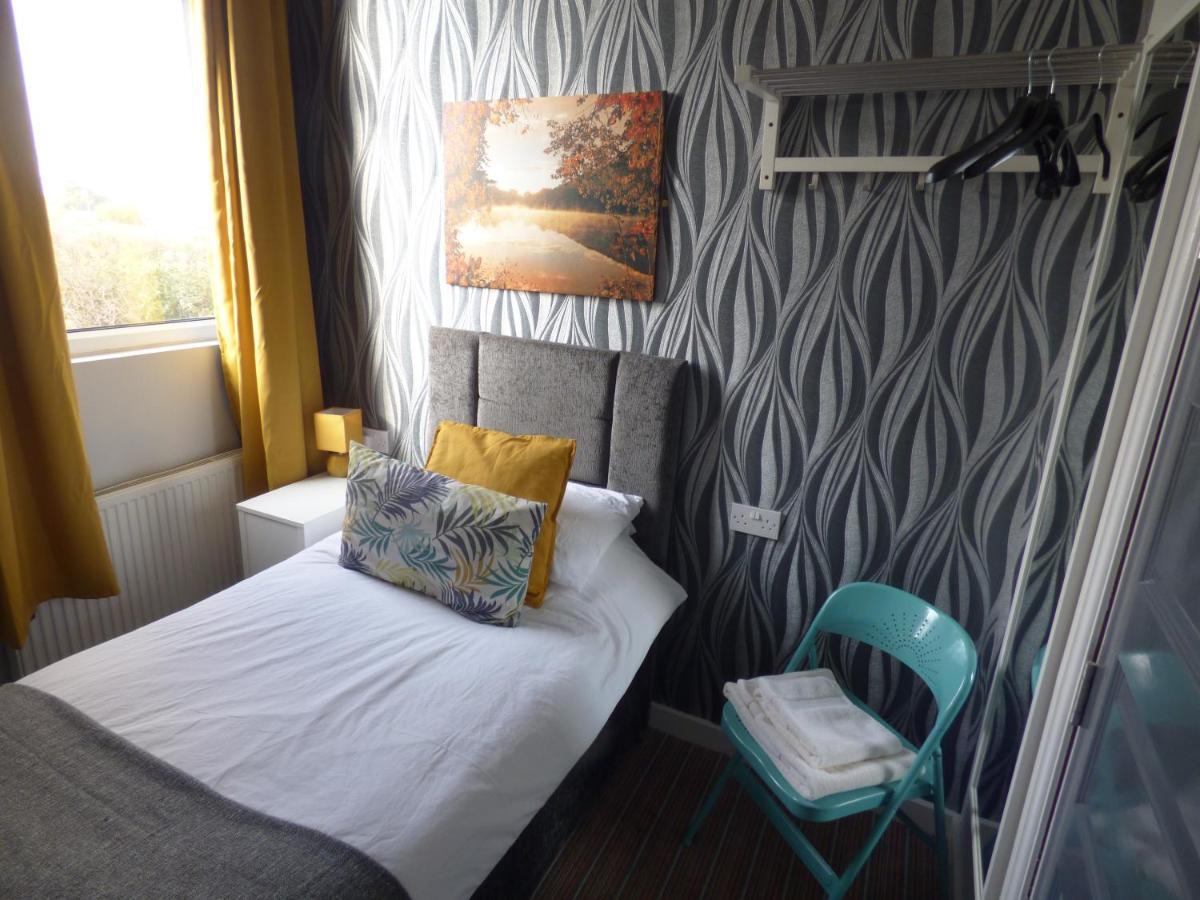 Wheldale Hotel Castleford Kültér fotó